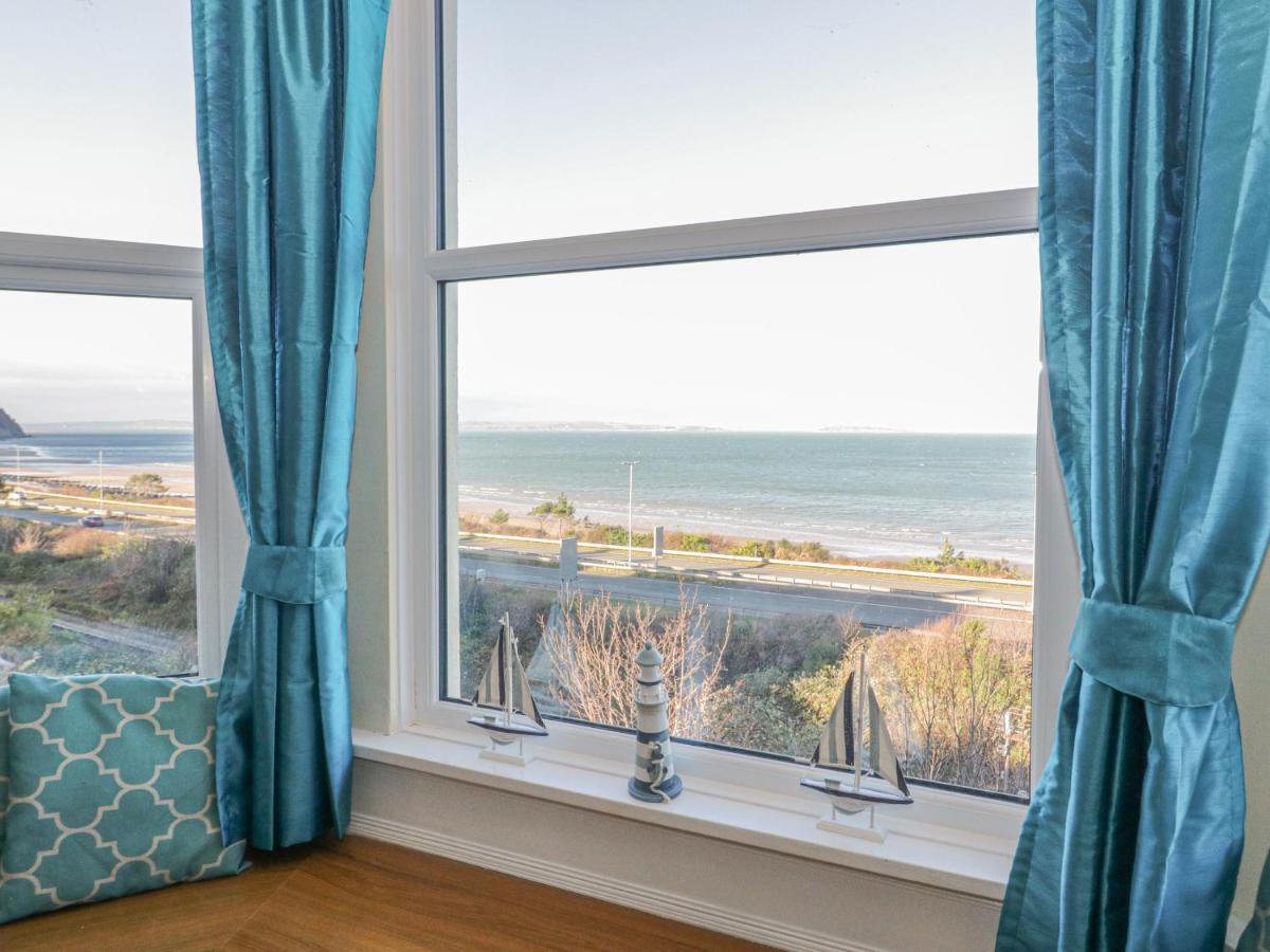 Appartamento Llys Madoc, First Floor Flat Penmaen-mawr Esterno foto